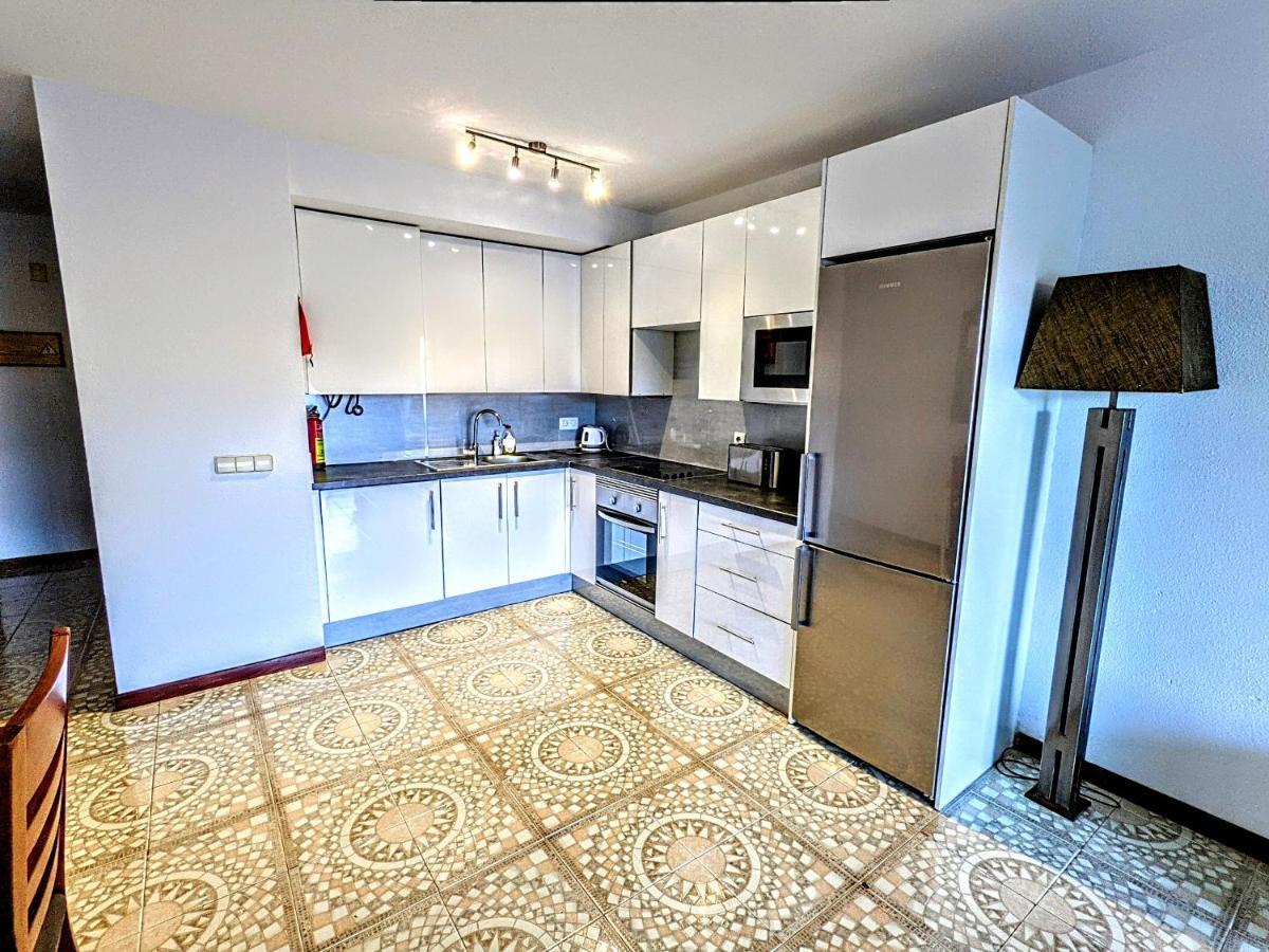 Luxury Newly Refurbished Modern Apartment With Stunning Mountain Views - Xmas And Ny 2025-2026 Now Booking San Miguel de Abona Exteriör bild